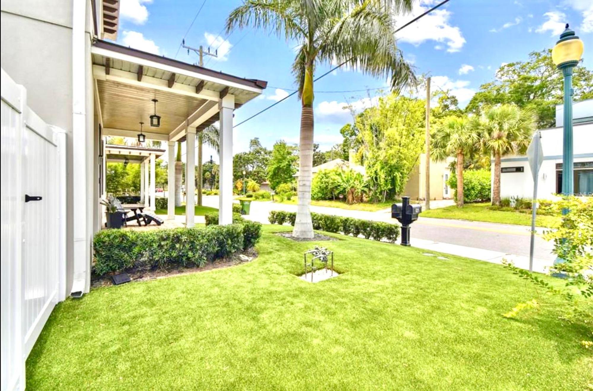 Beach-Town Pet-Friendly Downtown Home @ 10 Acre Park-629 Sarasota Bagian luar foto